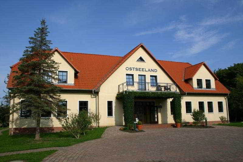 Hotel Ostseeland Rostock Exteriör bild